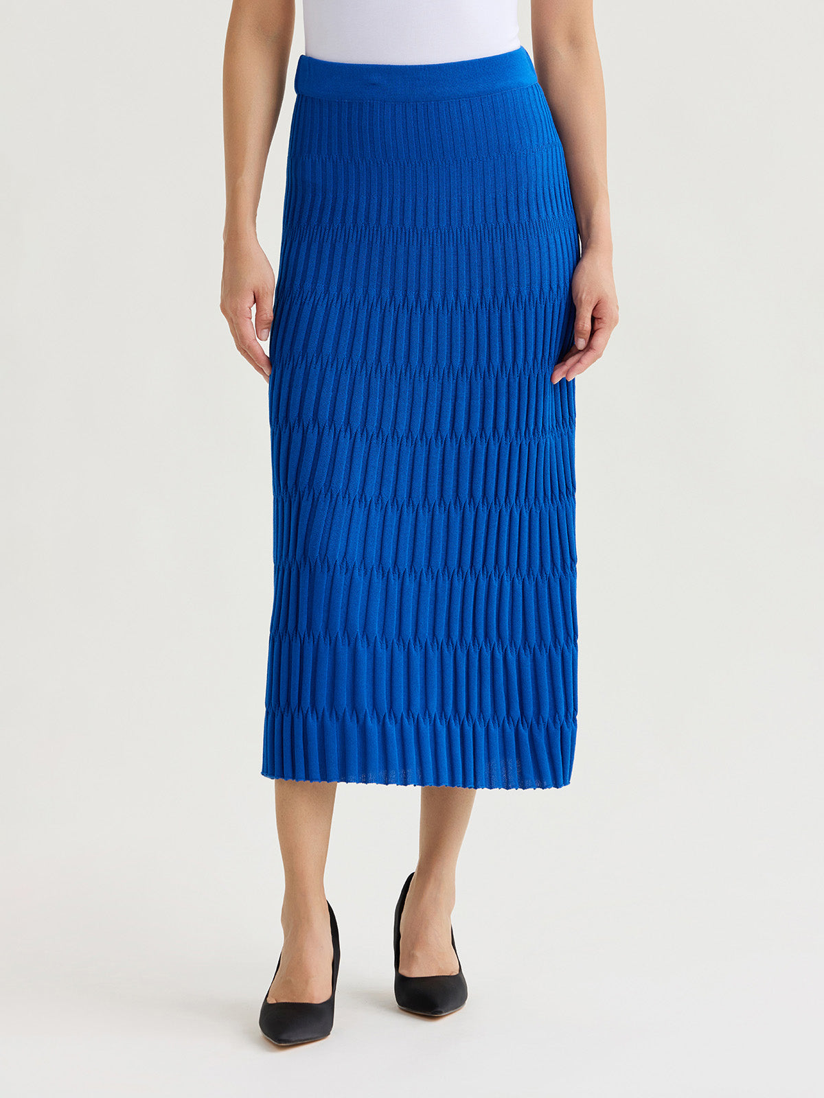 Raised Geometric Soft Knit Maxi Skirt